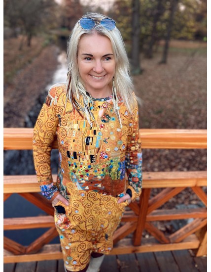 Sukienka bez kaptura - Pocałunek