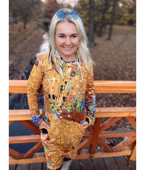 Sukienka bez kaptura - Pocałunek