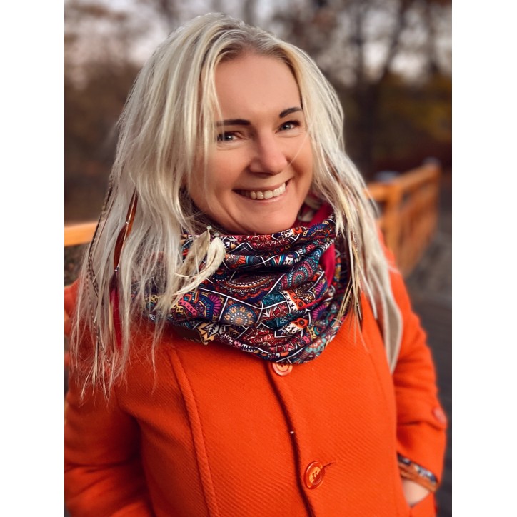 Komin z kapturem kominokaptur dwustronny Mandala/fuksja Komin z kapturem kominokaptur dwustronny Mandala/fuksja