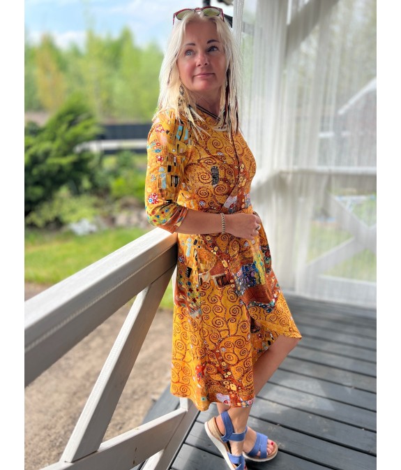 Sukienka Idealna - Pocałunek