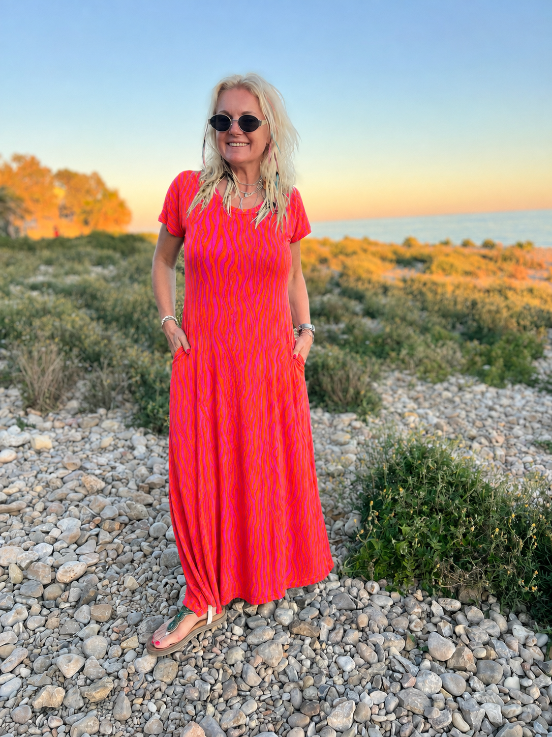 Sukienka maxi z rękawkiem wiskoza Złota Moc